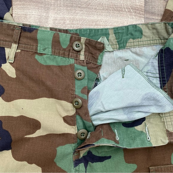 Vintage Military Camo Cargo Pants - Picture 12 of 13